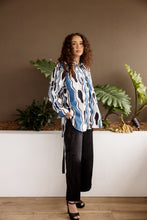 Load image into Gallery viewer, Munga-thirri Rain Oversized Shirt