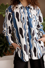 Load image into Gallery viewer, Munga-thirri Rain Oversized Shirt