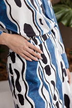 Load image into Gallery viewer, Munga-thirri Rain Skirt