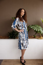 Load image into Gallery viewer, Munga-thirri Rain Tunic