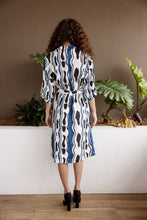 Load image into Gallery viewer, Munga-thirri Rain Tunic