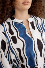 Load image into Gallery viewer, Munga-thirri Rain Tunic