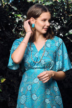 Load image into Gallery viewer, MEETING IN THE SKY | Andrawilla