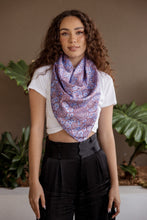 Load image into Gallery viewer, TEACHING &amp; LEARNING SCARF | Jardine
